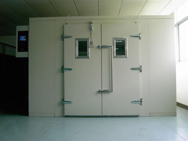 步入式恒溫恒濕試驗(yàn)箱